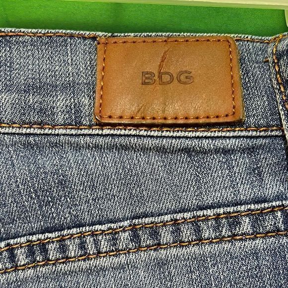 BDG‎ Sz 26 High Rise Twig Ankle Blue Jeans - Picture 7 of 10